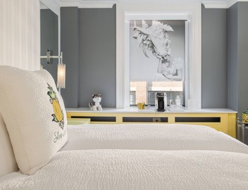 Staypineapple, A Delightful Hotel, South End 3