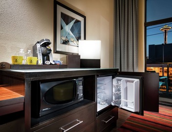 Staypineapple, The Maxwell Hotel, Seattle Center Seattle 2