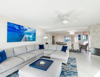Steps to Beach & Pool - Resort Amenities Galore! 3