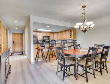 Steps to Shadow Mountain Lake: Grand Lake Condo 2