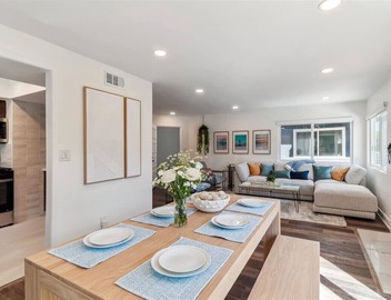 Steps to Venice Sand | BBQ, Fire Pit, Parking 3