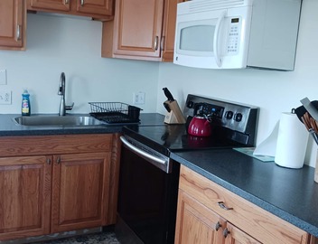 Stone's Throw From the Ocean 2BR 1 Bath 5