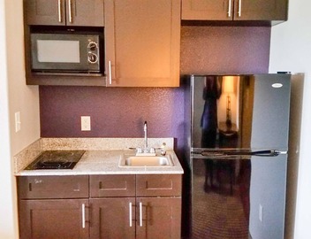 Studio 6 Beeville, TX 4