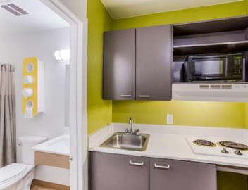 Studio 6 Extended Stay - Jacksonville, FL - South 4