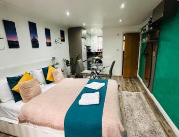 Studio Flat 3