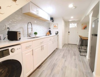 Studio Not Far from Capitol Hill, Walk to METRO 2