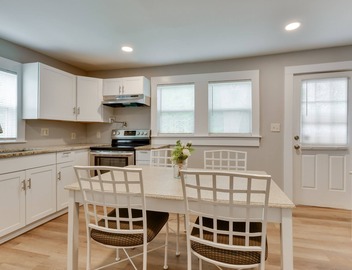 Stunning Charlotte Retreat ~ 2 Mi to City Center! 2