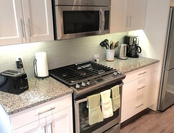 Stunning Logan Circle Apt - With Parking! 4