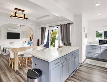 Stunning Luxurious Home, near Beverly Hills & DTLA 3