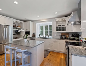 Stunning Marsh Views, Close to Sandy Neck & Fire Pit 3
