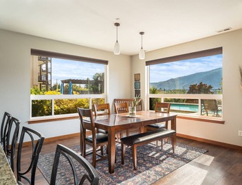 Stunning Poolside Condo - Wineries - Lake - Marina 5