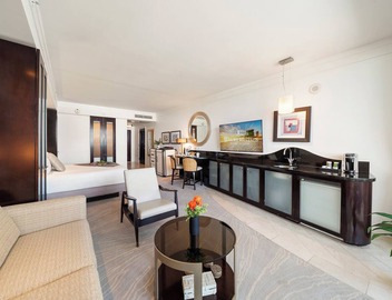 Stunning Private Studio at Fontainebleau Sorrento - 802 2