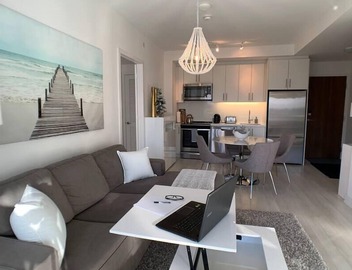 StunningStayz Luxury 2 King Beds Friday Harbour Resort Lake Simcoe GOLF & BOAT 5