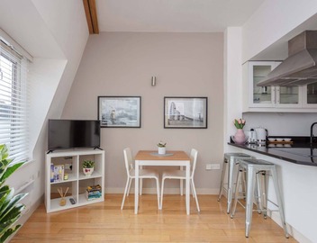 Stylish 1BD by Northcote Road and Clapham Junction 3