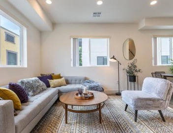 Stylish DTLA Home With Views 5