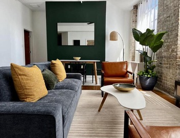 Stylish Industrial Loft in Warehouse District 3