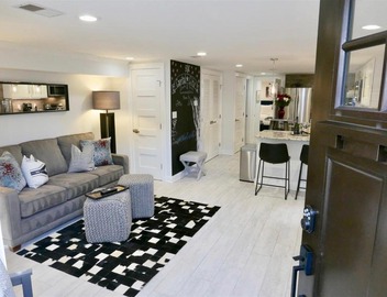 Stylish & Modern Apt Shaw PKING 2