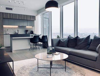 STYLISH & SPACIOUS 2BDR IN 5 STAR DOWNTOWN HIGH RISE COMPLEX 2