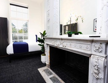 Stylish Studio in Historic Boston - Unit #209 4