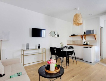 Suberb apartment - 1BR/4P - Sacré Coeur 3