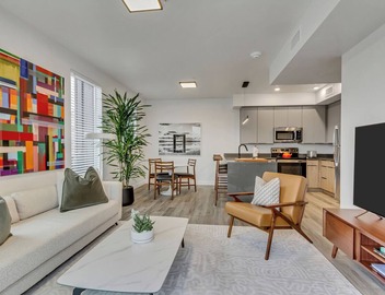 Sugarhood SLC Penthouse 3BR/2BA/Co-Working Space/Gym & Free Garaged Parking 3