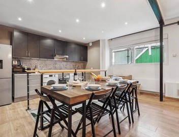 Suite 332 Brady – Stunning Duplex in Paris 10 3