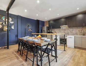 Suite 332 Brady – Stunning Duplex in Paris 10 5