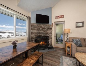 Summit Unit 1303 4