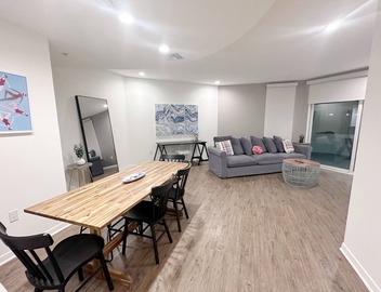 Sunny 2 Bedroom with a Water View 2