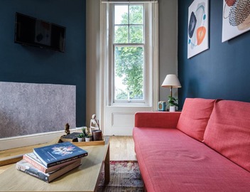 Sunny Corner Apartment in Center of London (1) 2