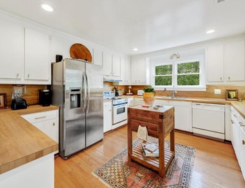 Sunny Pointe home 5