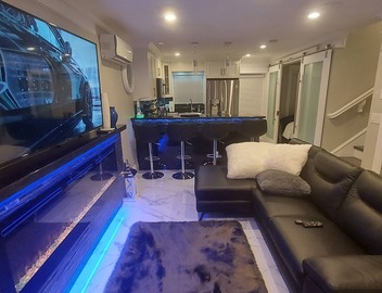 Sunset Mews Luxurious 3 Bed Townhouse 2