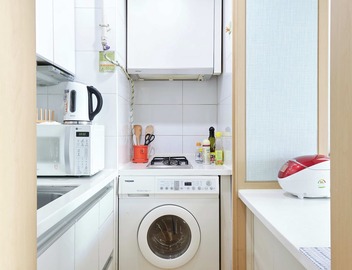 SUPER 1 Bedroom Corner Condo! Best deal in Gangnam with a "Premier Host"! 4
