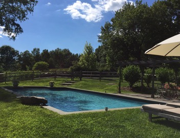 Super comfy, chic converted barn with saltwater pool on 6 acres. 5