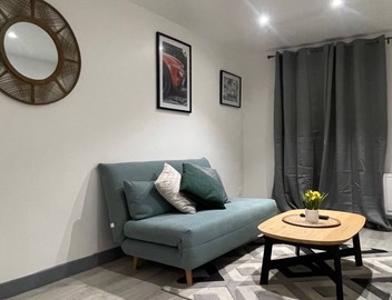 Super apartment, 5 minutes from the RER D'station, outdoor parking 5