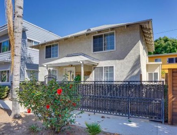 Super Walkable! Historic Home in Dtwn Long Beach 3