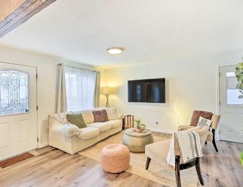 Super Walkable! Historic Home in Dtwn Long Beach 4