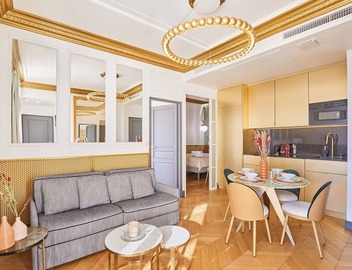 Superb AC- 2BDR apartement Montaigne/Arc de Triomphe 3