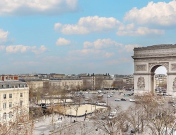 Superb Arc de Triomphe Apartment 4