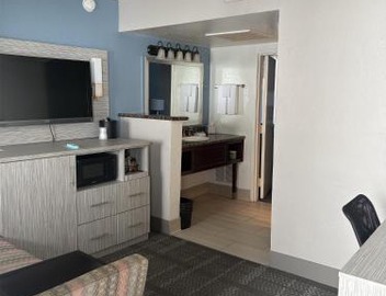 SureStay InnSuites Phoenix Hotel & Suites by Best Western 5