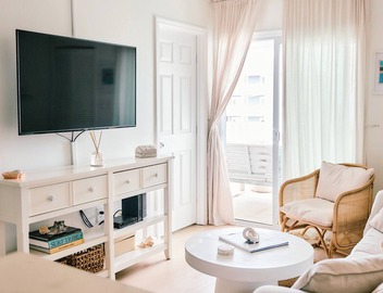 Surfside Beach Condo with Ocean Views, Pool & Easy Beach Access, Pets welcome 4