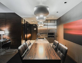 SVS: 1BD Strip View | Jetted Tub | Full Kitchen | Sleeps 4 | Palms Place 4