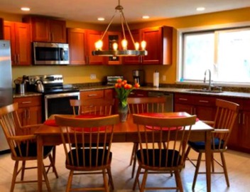 Swampscott Beachfront Vacation Home for Families 4
