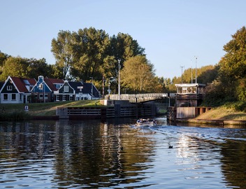 SWEETS - Buiksloterdraaibrug 2
