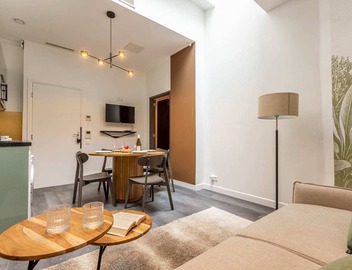 Sweett | Monsigny VI 5