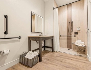 Taawaki Inn - Cottonwood 2