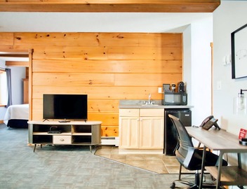 Terrace Suites 3