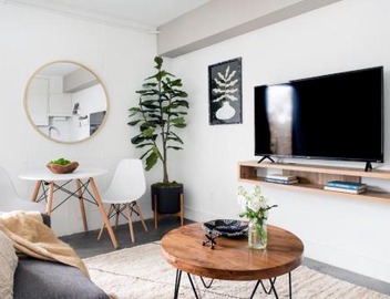 ~The Amelia~ Rooftop | Skyline | Cozy | Walkable 2