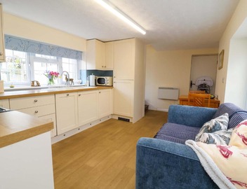 The Apple Loft 3