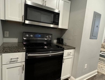 The B Flat 4